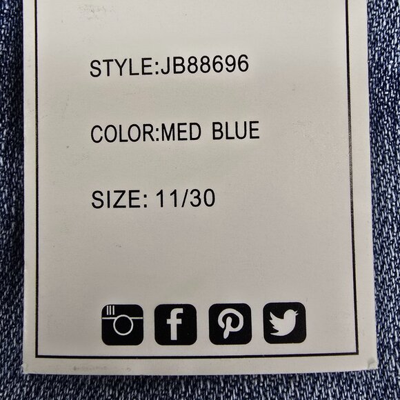 Judy Blue Jeans Women's 11/30 Bootcut Mid-Rise Stretch Distressed Patch JB88696 - Picture 10 of 11